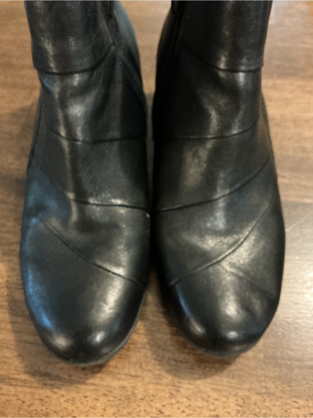 Earth Hope Black Leather Studded Ankle Booties Block Heel Women's Size 9 Comfort
